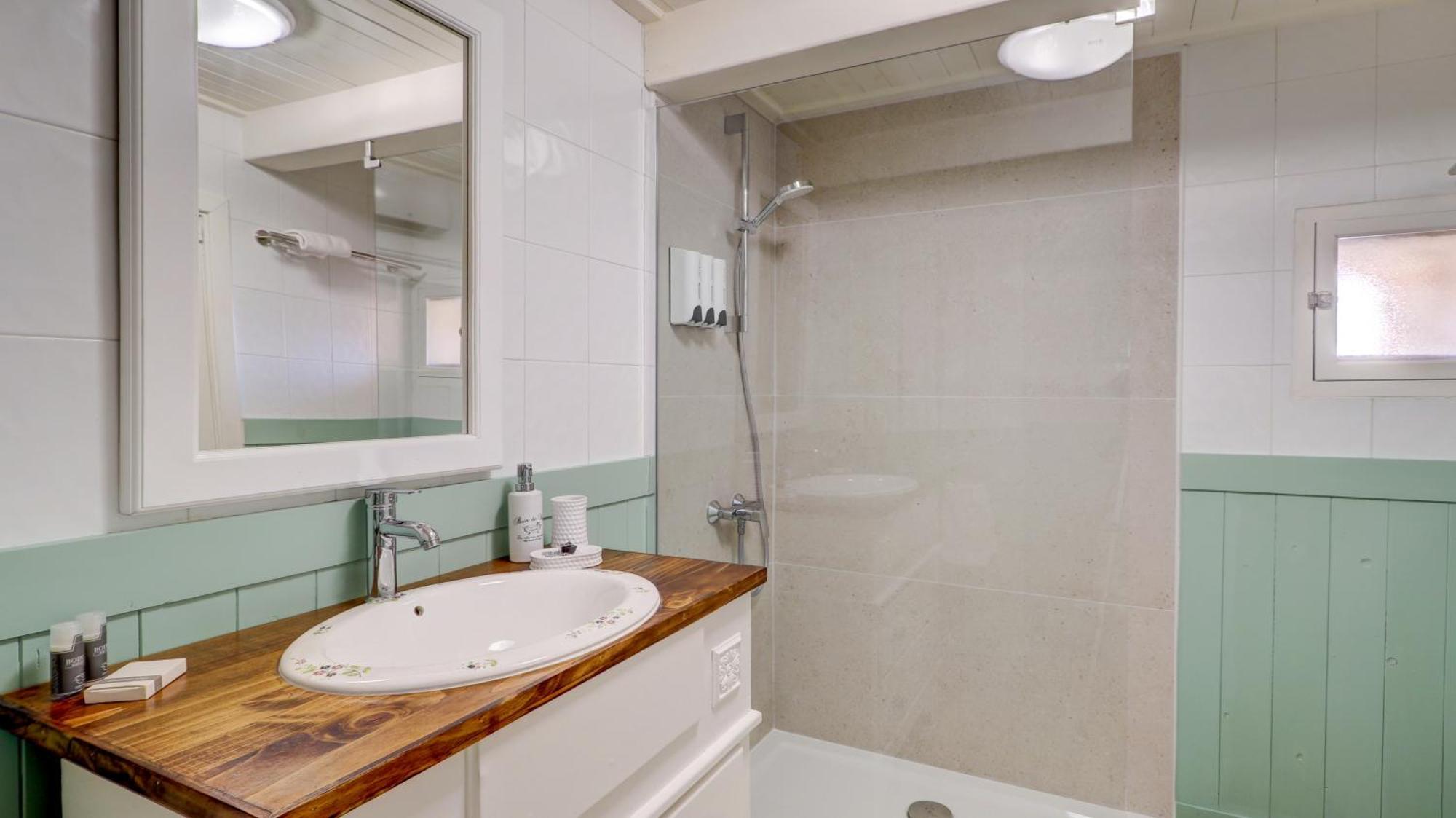 Village Knights Accommodation Zebbug  Bagian luar foto